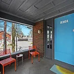 Cozy & Creative Top Unit In Lou\'S Arts District